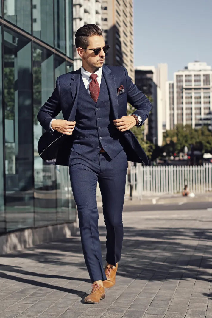 Decoding Elegance: How to Know When a Suit Fits Well